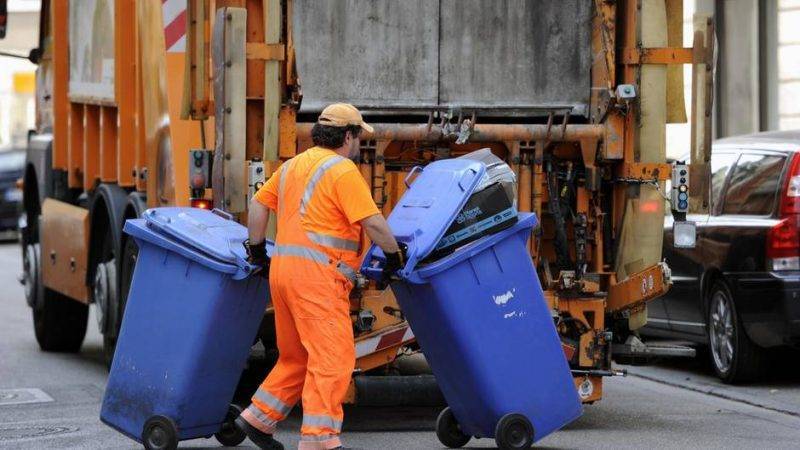 Сколько зарабатывает мусорщик в некст рп