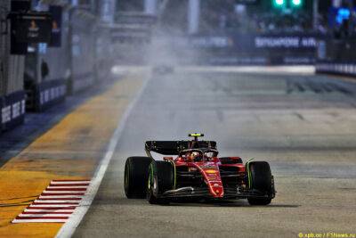 Шарль Леклер - Карлос Сайнс: Самая сложная квалификация в сезоне - f1news.ru - Сингапур