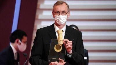 За секвенирование генома неандертальца: Шведский биолог получил Нобелевскую премию-2022 - golos.ua - Украина - Швеция - Стокгольм