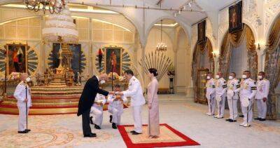 Эмомали Рахмон - Посол Таджикистана вручил верительные грамоты Королю Таиланда - dialog.tj - Таджикистан - Малайзия - Таиланд