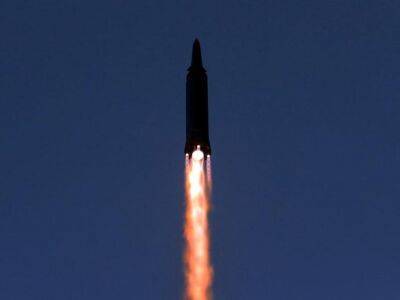 Фумио Кисиды - КНДР осуществила запуск двух баллистических ракет в сторону Японского моря - береговая охрана - unn.com.ua - Южная Корея - Украина - Киев - КНДР - Япония - Twitter