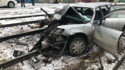 В Новосибирске столкнулись маршрутка и иномарка, двое погибли, есть пострадавшие - usedcars.ru - Новосибирск - Новосибирская обл. - район Ленинский, Новосибирск