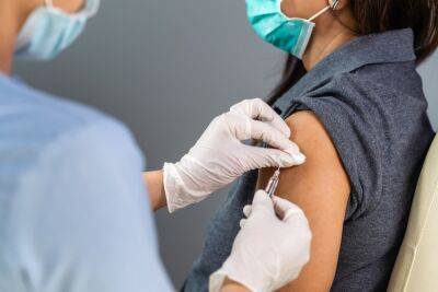 Прививка от гриппа может спасти жизнь людям с сердечно-сосудистыми заболеваниями - news.israelinfo.co.il - Канада