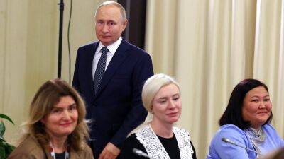 Владимир Путин - Владимир Путин поговорил с матерями российских военных - ru.euronews.com - Москва - Россия - Украина
