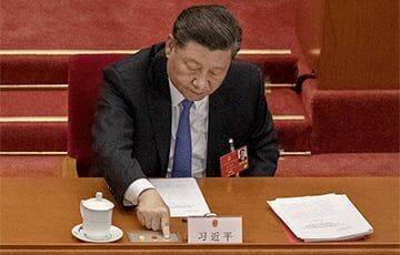 Си Цзиньпин - FT: Протесты в Китае бросают вызов власти Си Цзиньпина - koronavirus.center - Китай - США - Гонконг - Белоруссия - Пекин - Шанхай - Ухань