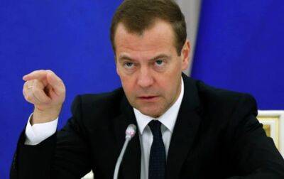 Дмитрий Медведев - Михаил Подоляк - Медведев пригрозил НАТО в случае поставки Украине ЗРК Patriot - korrespondent - Россия - Украина - Киев