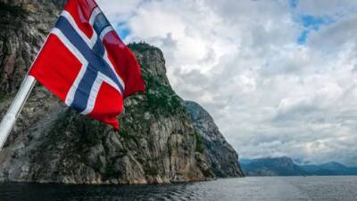 Норвегия - Ещё одна страна «немедленно» отменяет большинство Covid-ограничений - enovosty.com - Норвегия - Covid
