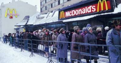 Многие рестораны McDonald's в России продолжает работать - focus.ua - Россия - США - Украина - Барнаул - Красноярск - Томск - Бердск - county Mcdonald