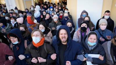 Александр Бабич - Около 500 учёных - против отчисления студентов за протесты против войны - svoboda.org - Россия - Украина - Санкт-Петербург - Колумбия - Эстония - Нью-Йорк - Словения