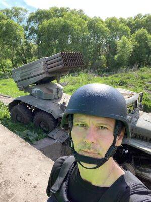 "І так буде з кожним": Вакарчук показав останки розбитої колони армії РФ під Харковом - vchaspik.ua - Украина - Росія