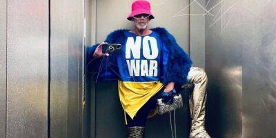 «Они такие яркие!». Берлинский стилист, который с первого дня войны одевается в украинские луки, восхитился беженками из Украины - nv.ua - Украина - Германия - Берлин