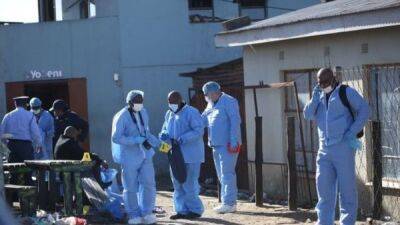 Сирил Рамафоса - В ночном клубе в ЮАР обнаружены мертвыми 22 человека. Власти пытаются выяснить причину их смерти - fokus-vnimaniya.com - Юар