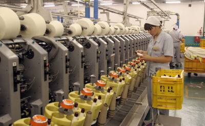 Мирзиёев анонсировал новые льготы и меры поддержки для текстильных предприятий