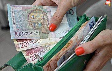 Реальные зарплаты в Беларуси продолжают падать - charter97.org - Белоруссия - Минск